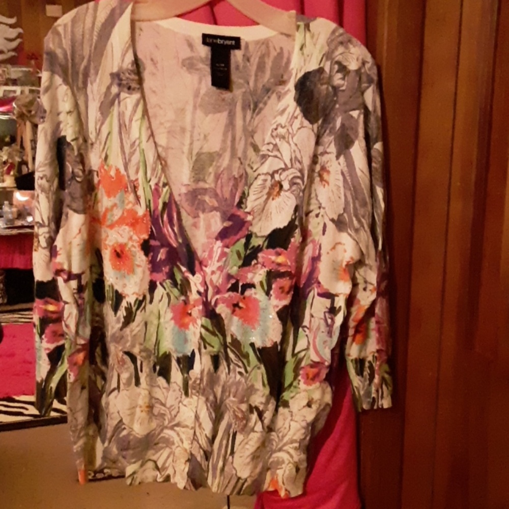 Woman sweater